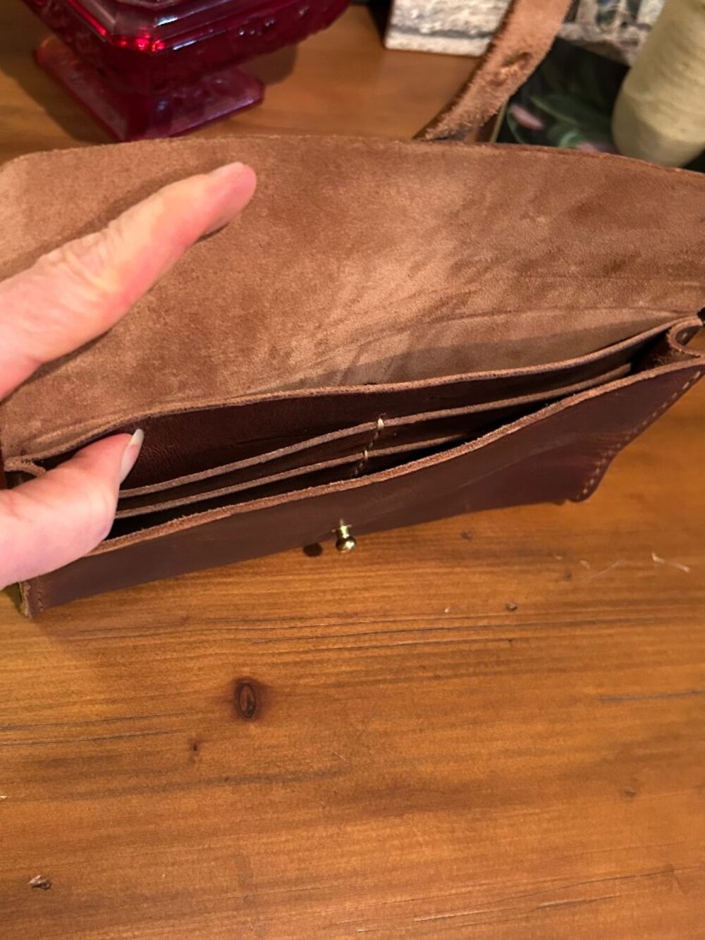 KMM & Co. Clutch Wallet (Unknown Leather) - Picture 6 of 6